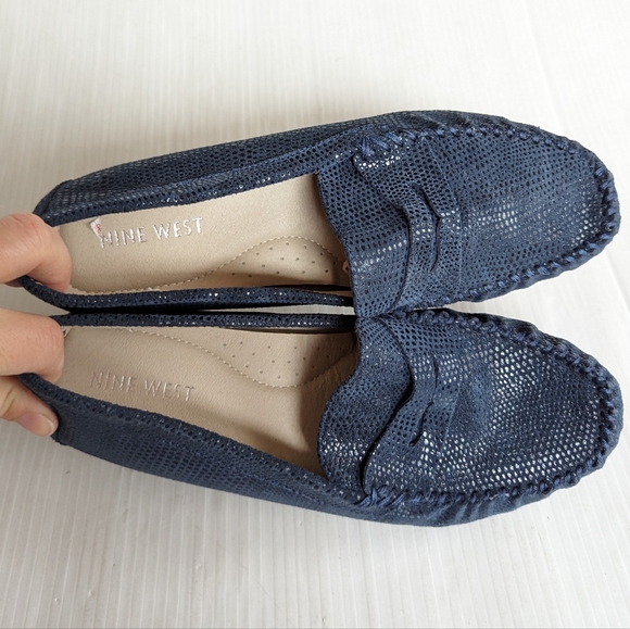 NINE WEST Hifiveff blue suede leather penny driving loafers - Picture 2 of 13